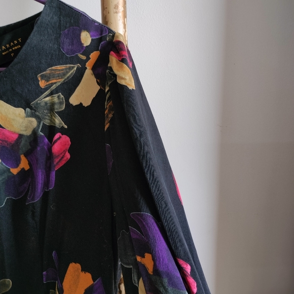 Elegant Floral Marrant Dress - Picture 12 of 16